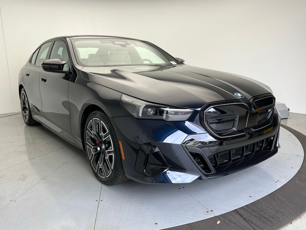 2025 BMW i5 M60 2