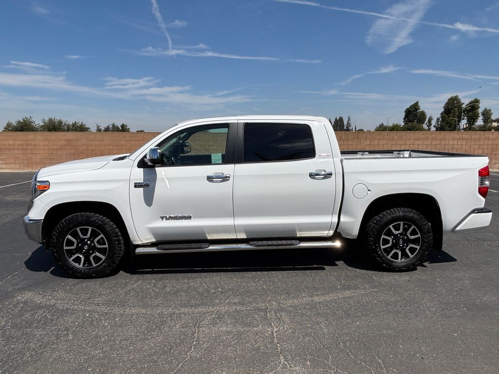 Thumbnail: 2018 Toyota Tundra - 8