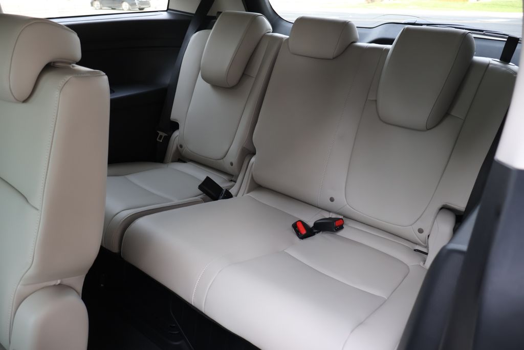 2025 Honda Odyssey EX-L 12