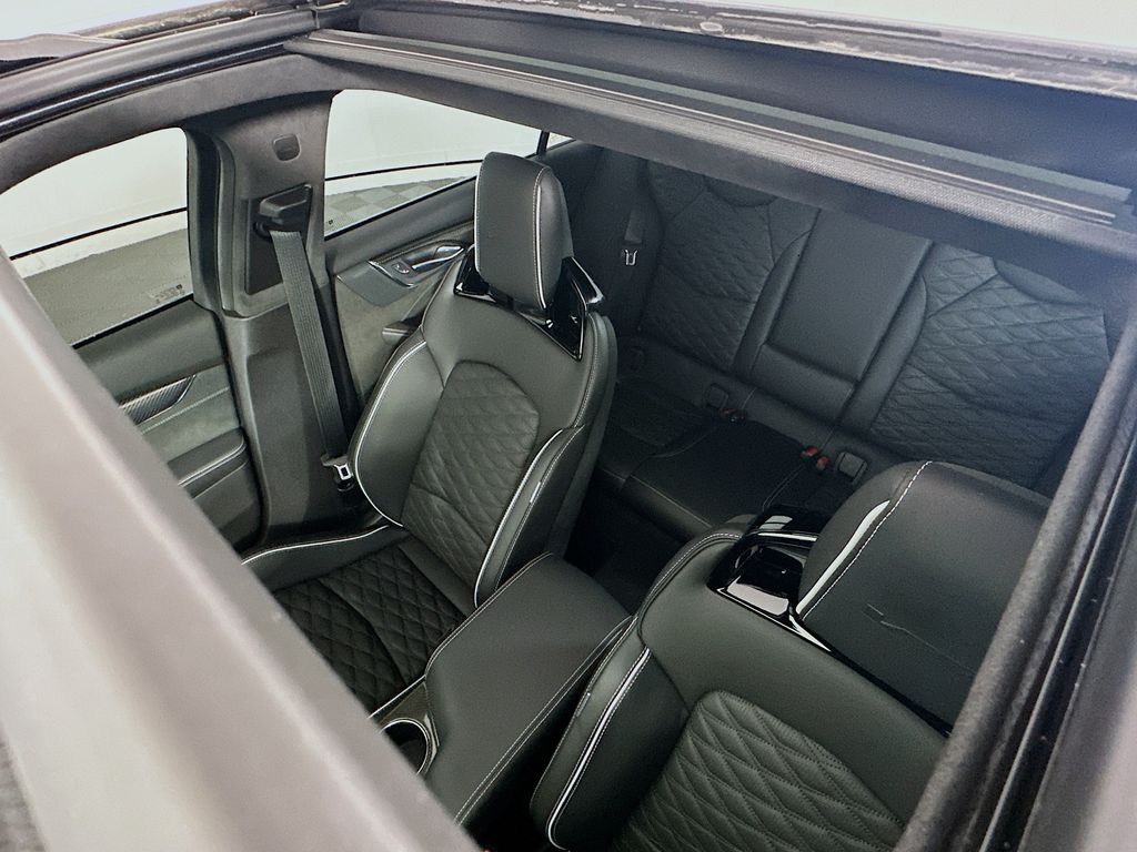 Thumbnail: 2023 Cadillac CT5 - 21