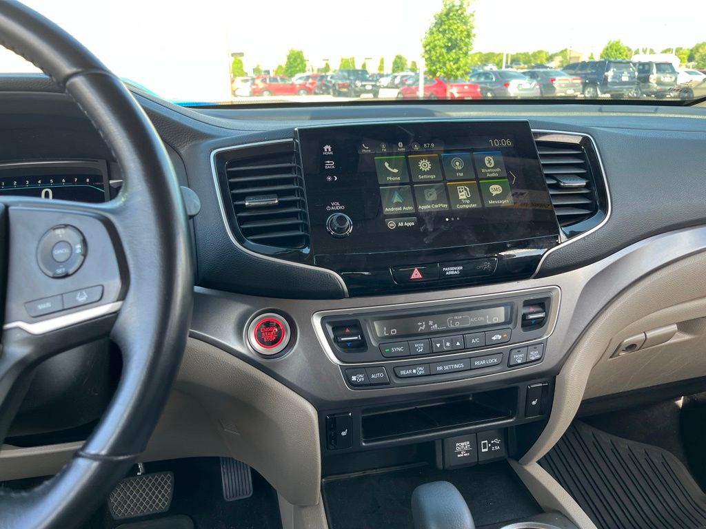 Thumbnail: 2020 Honda Pilot - 19