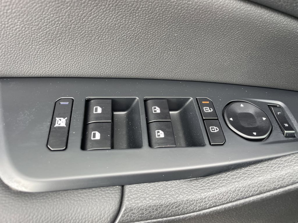 new 2026 Kia Sportage car, priced at $31,421