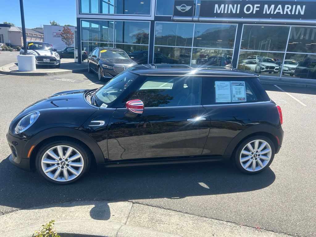 Thumbnail: 2021 MINI Cooper - 2