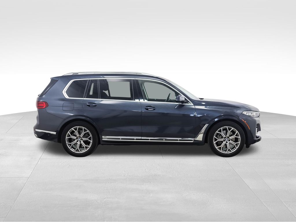 Thumbnail: 2021 BMW X7 - 5