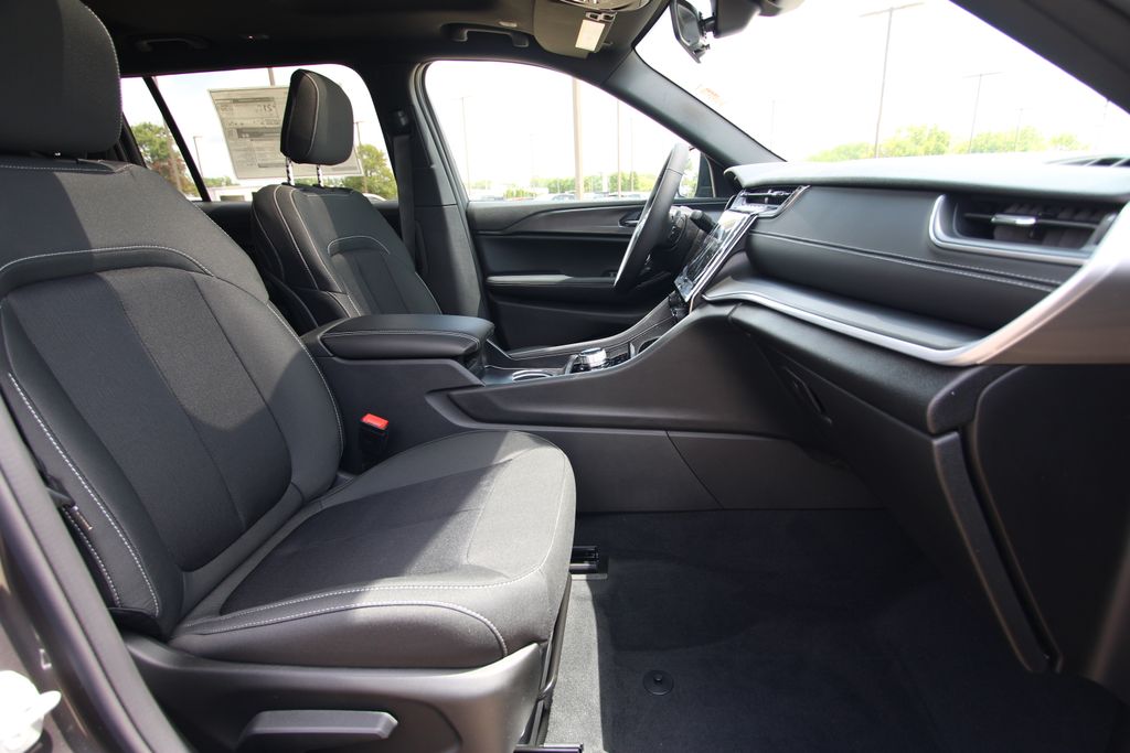 New 2026 Jeep Grand Cherokee L SUV
