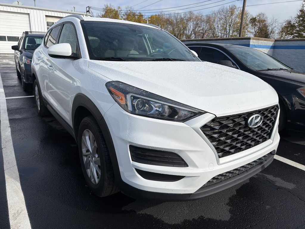 Thumbnail: 2019 Hyundai Tucson - 4