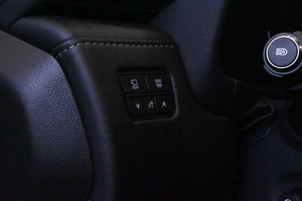 Thumbnail: 2025 Lexus LX - 22