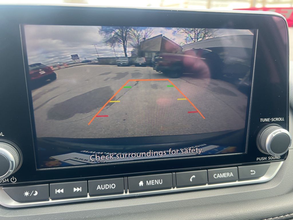 2023 Nissan Rogue S photo