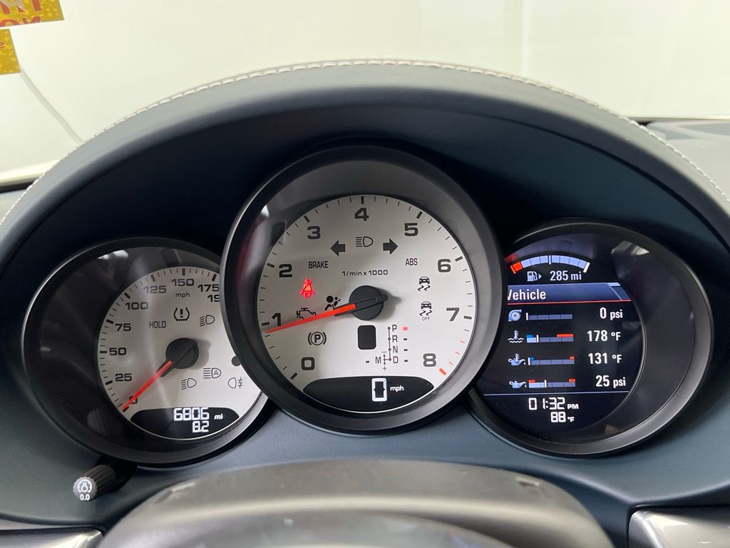 Thumbnail: 2024 Porsche 718 Boxster - 10