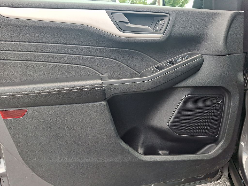 2022 Ford Escape SE Gray at Honda North