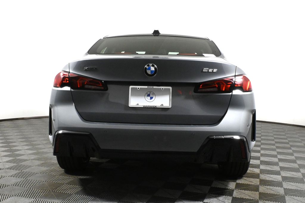 Thumbnail: 2025 BMW 2 Series - 6