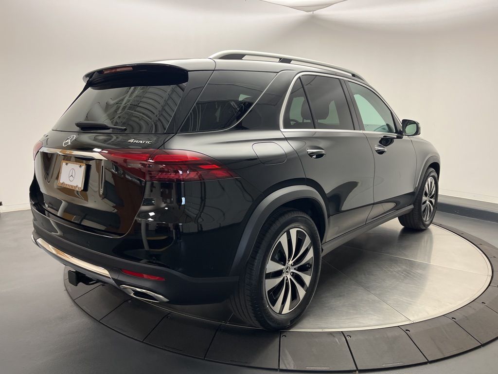 Thumbnail: 2026 Mercedes-Benz GLE - 7