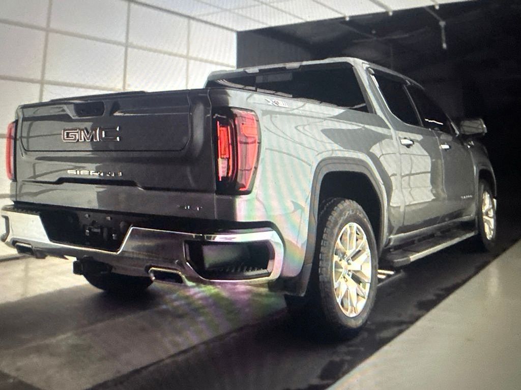 2021 GMC Sierra 1500 SLT - 1
