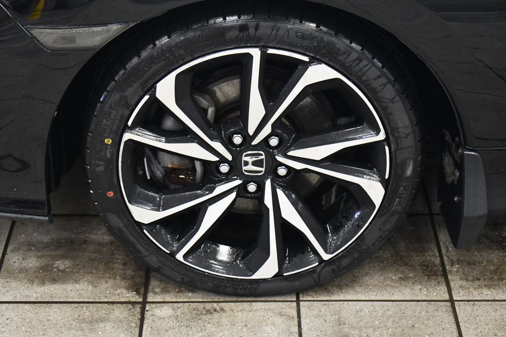 Thumbnail: 2017 Honda Civic - 14