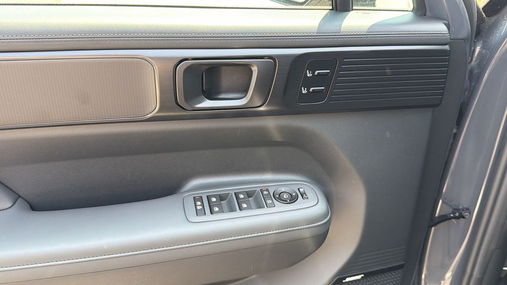 New 2026 Gray Hyundai Calligraphy image 13