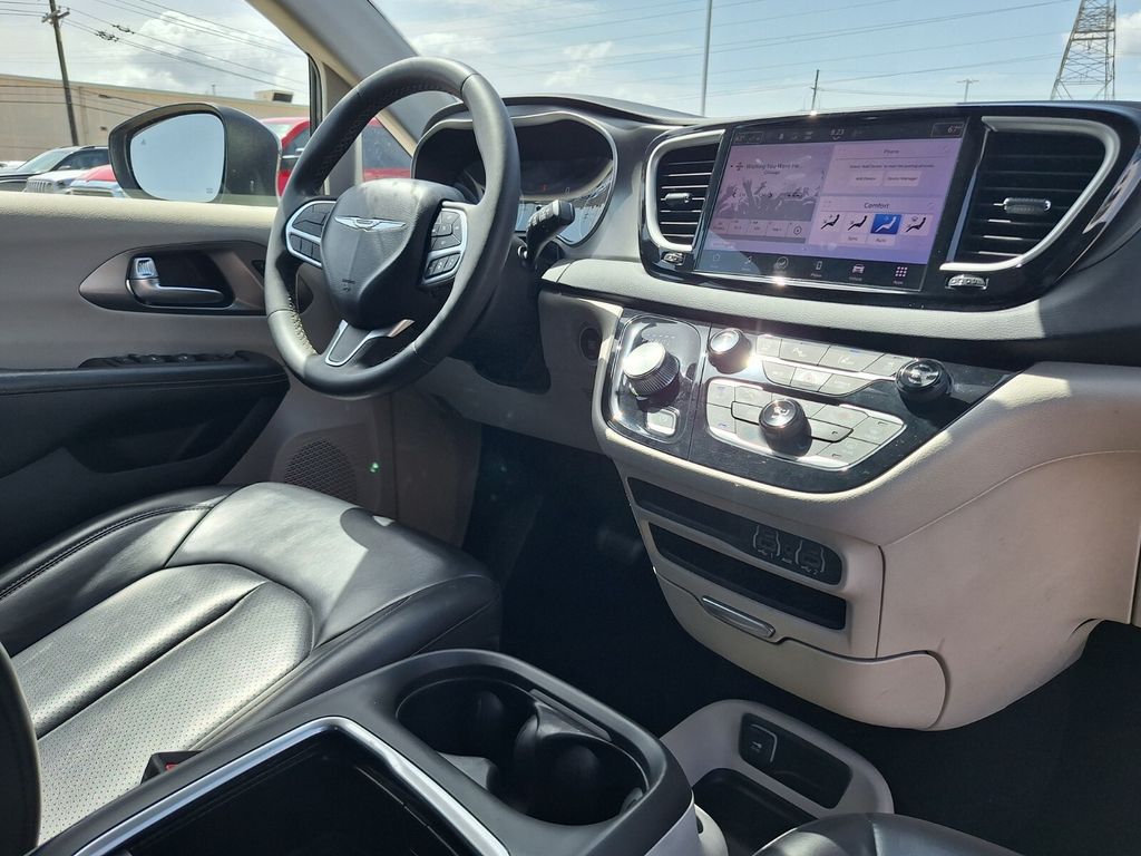 Certified Used 2023 Gray Chrysler Touring L image 25