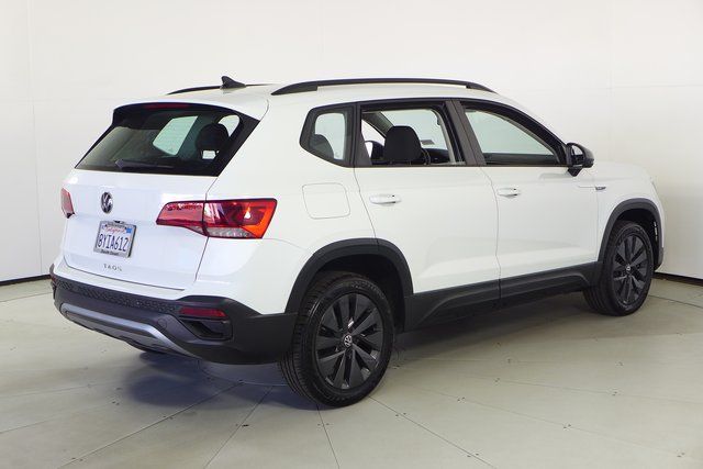 2022 Volkswagen Taos 1.5T S 7