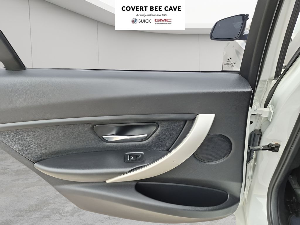 Used Car 2017 Bmw 3 Series  320i For Sale Under $15,000 In Austin, Texas