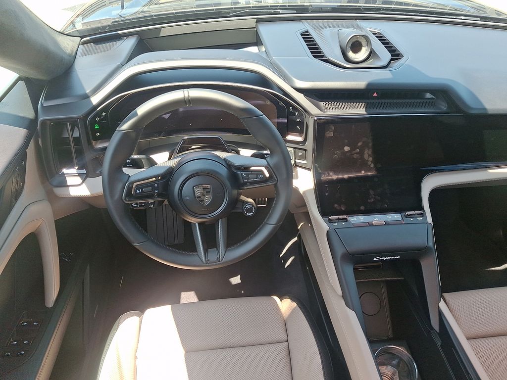 Thumbnail: 2026 Porsche Cayenne - 13