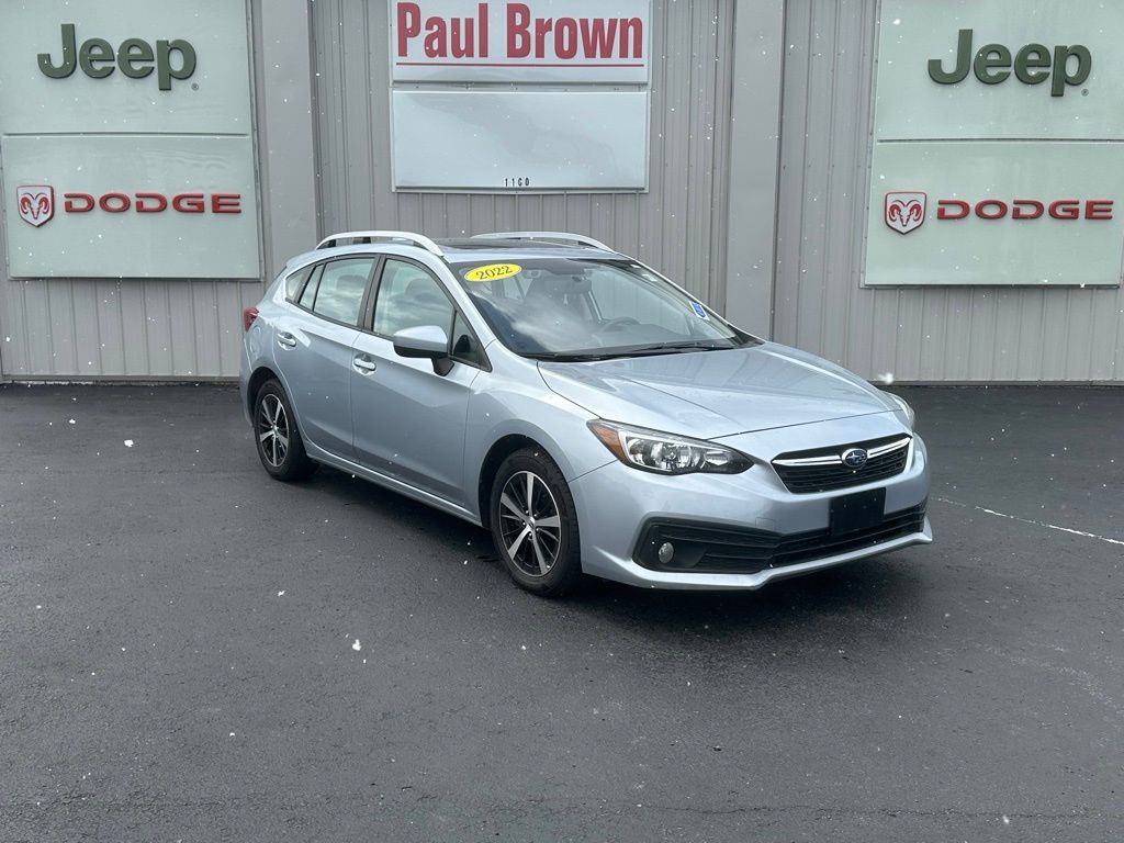 Ice Silver Metallic 2022 Subaru Impreza Premium Wagon AWD Wagon All-Wheel Drive Continuously Variable Transmission