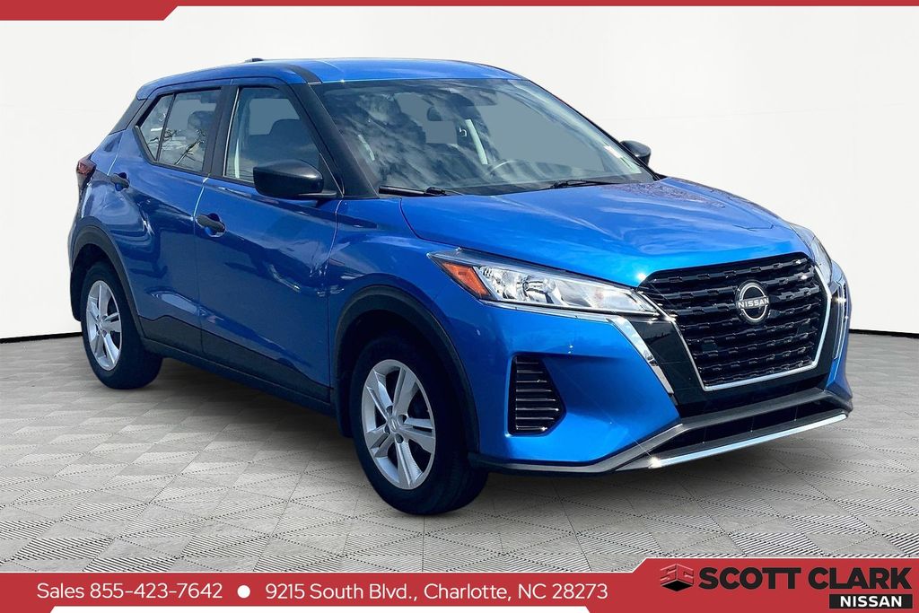 2024 Nissan Kicks S
