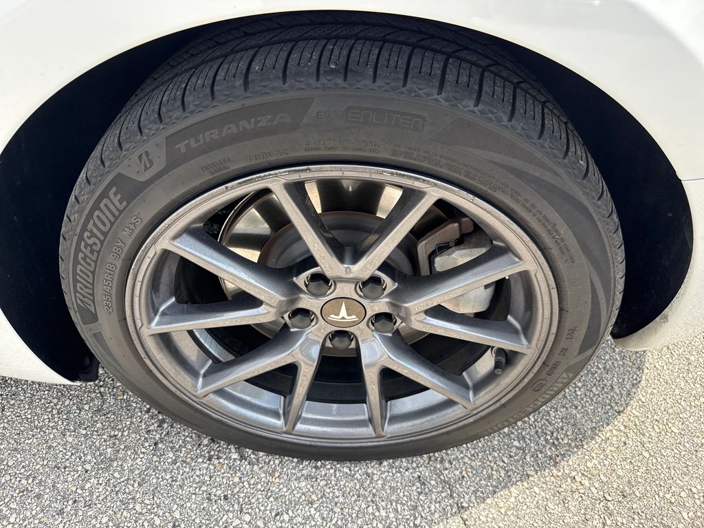 Used 2021  Tesla Long Range image 11
