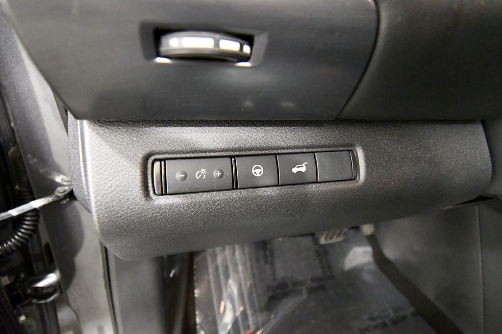 Used 2023 Nissan Pathfinder SUV