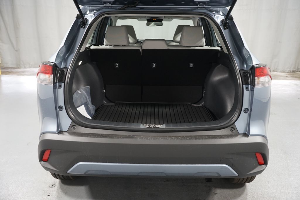 Thumbnail: 2026 Toyota Corolla Cross - 31