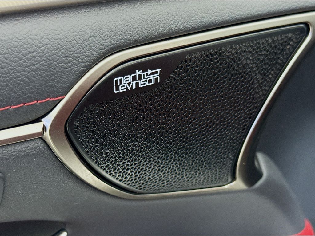 Thumbnail: 2021 Lexus ES - 19