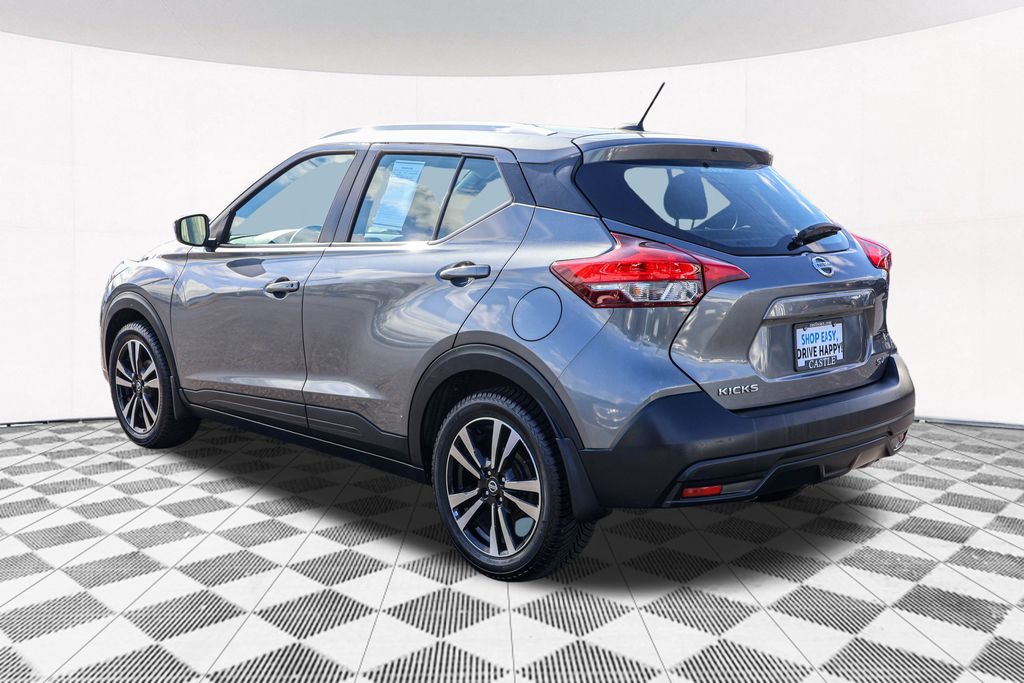 2019 Nissan Kicks SV 10