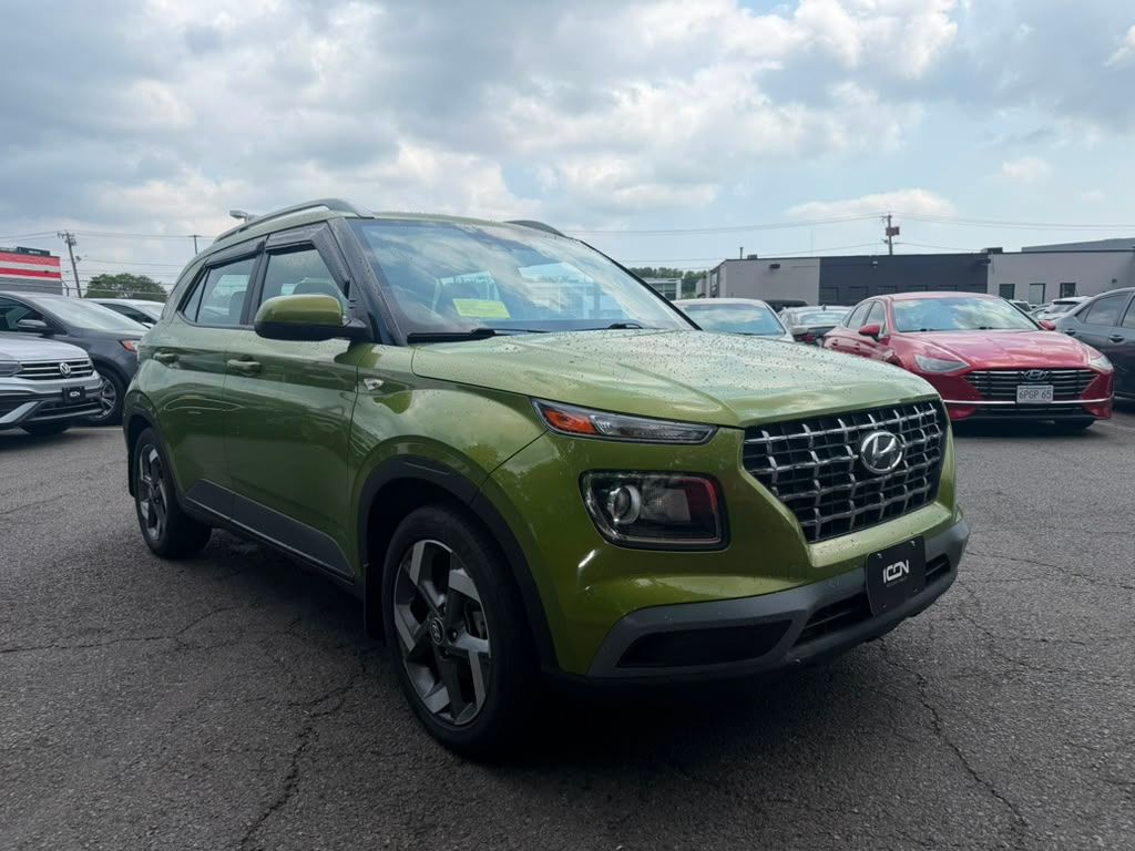 Used 2023 Hyundai Venue SUV