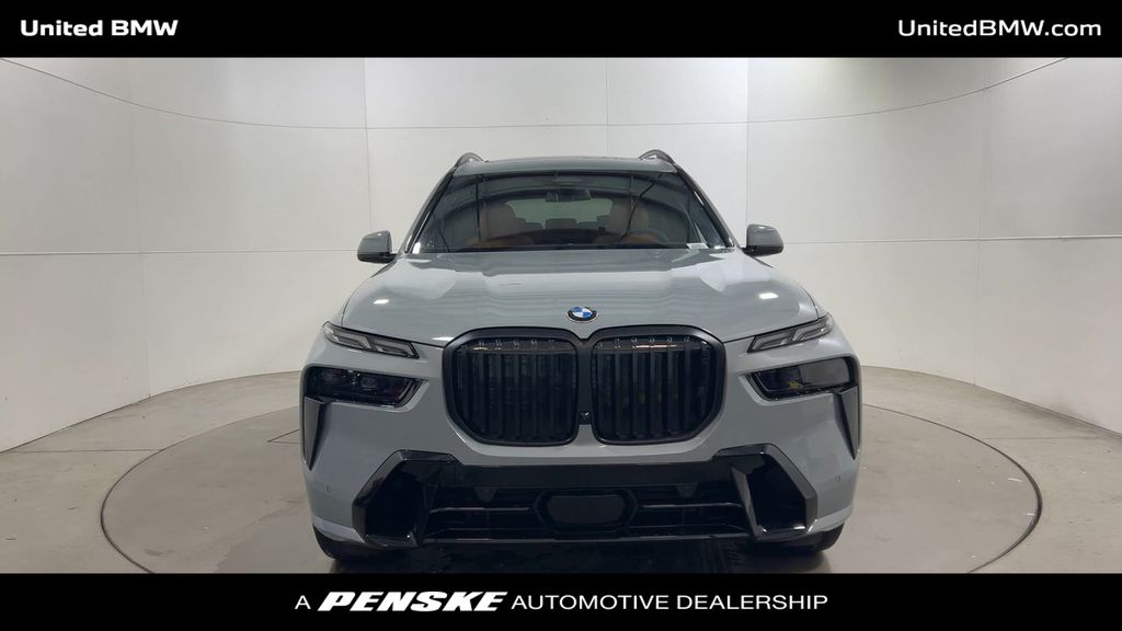 Thumbnail: 2026 BMW X7 - 3