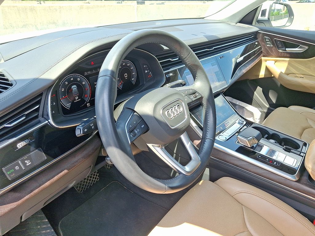 Thumbnail: 2020 Audi Q8 - 4