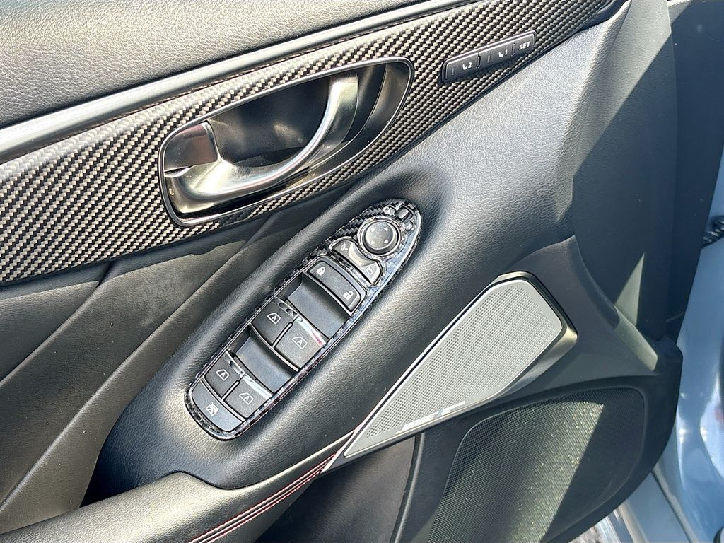Used 2022 Gray INFINITI Red Sport 400 image 18