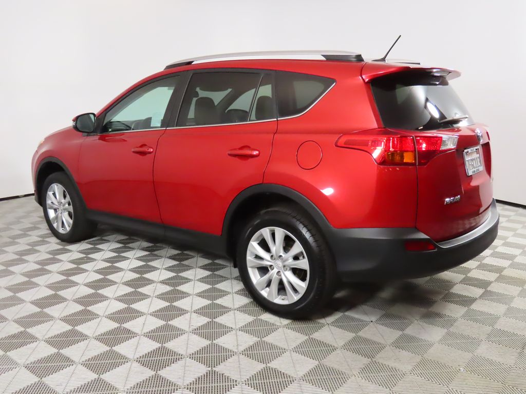 Thumbnail: 2014 Toyota RAV4 - 3