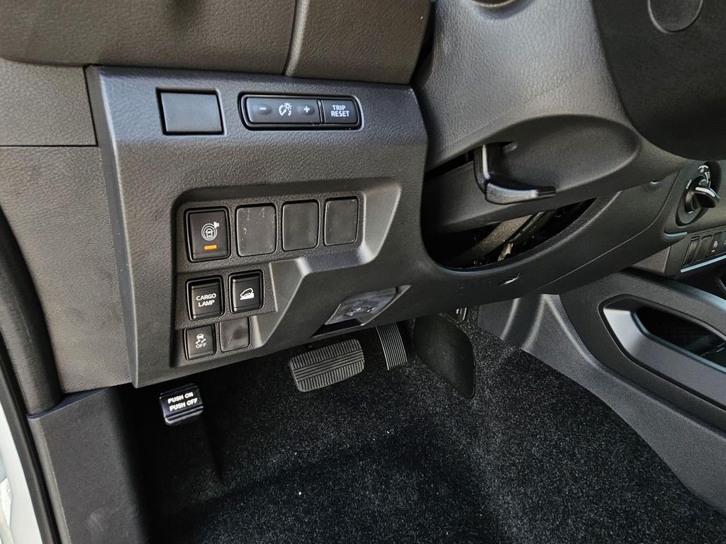 2026 Nissan Frontier S - Photo 11