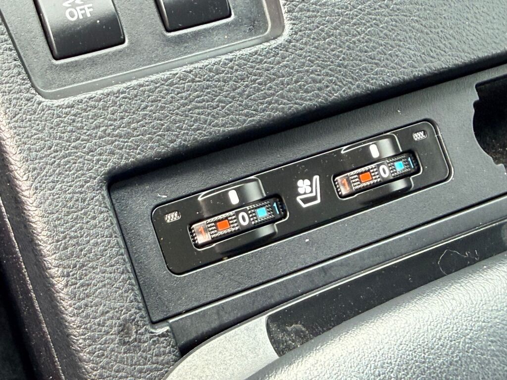 Thumbnail: 2015 Lexus RX - 8