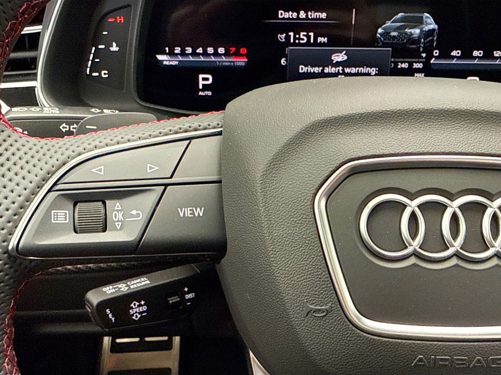 Thumbnail: 2026 Audi SQ8 - 11