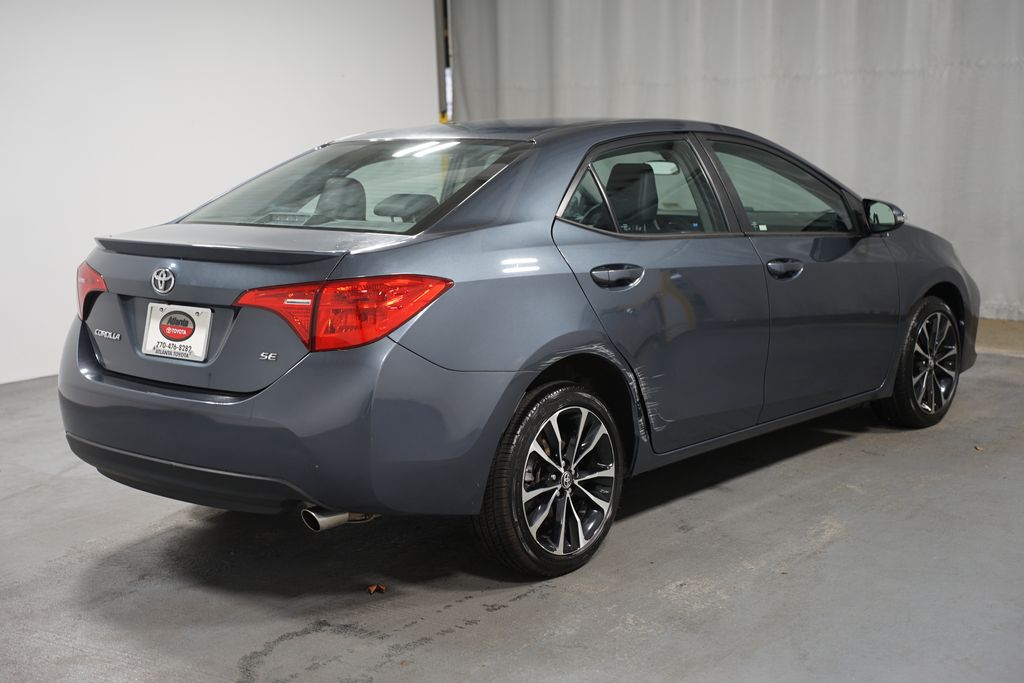 2017 Toyota Corolla SE 8