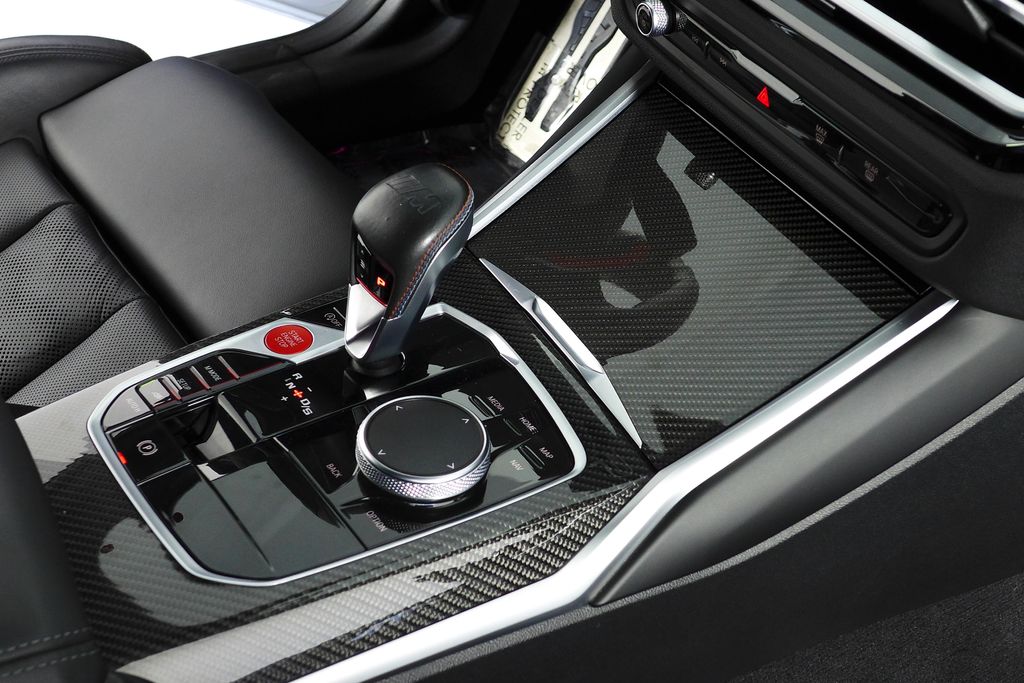 Thumbnail: 2024 BMW M4 - 16