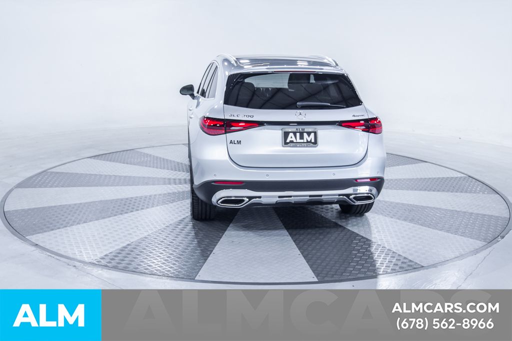 Used 2026 Silver Mercedes-Benz GLC 300 image 8