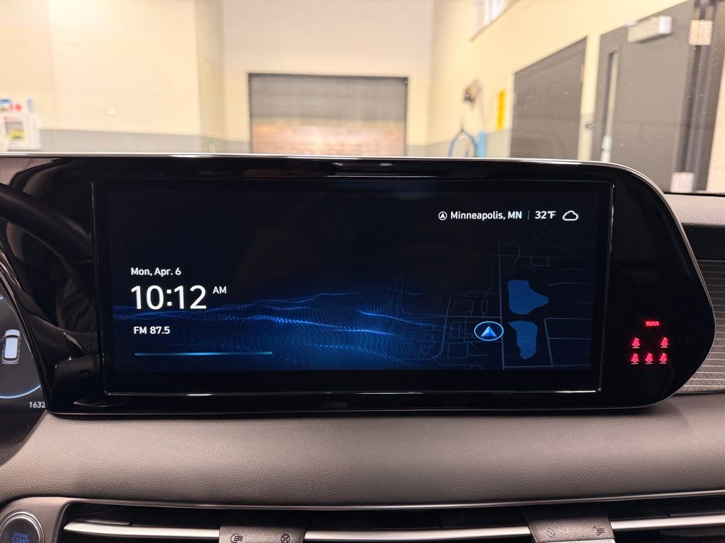 Thumbnail: 2024 Hyundai Palisade - 16