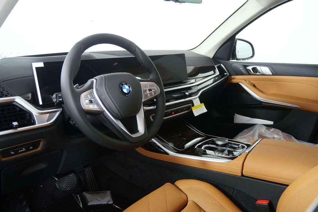 2026 BMW X7 xDrive40i 12