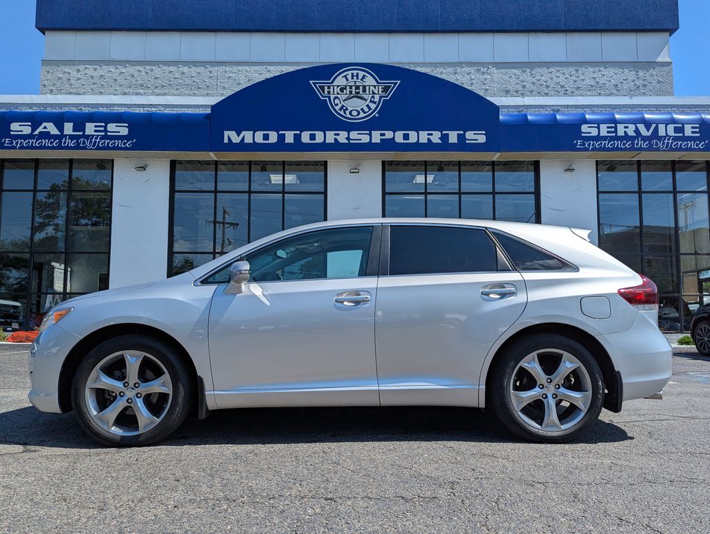 Classic Silver Metallic 2014 Toyota Venza SUV / Crossover All-Wheel Drive 6-Speed Automatic Overdrive
