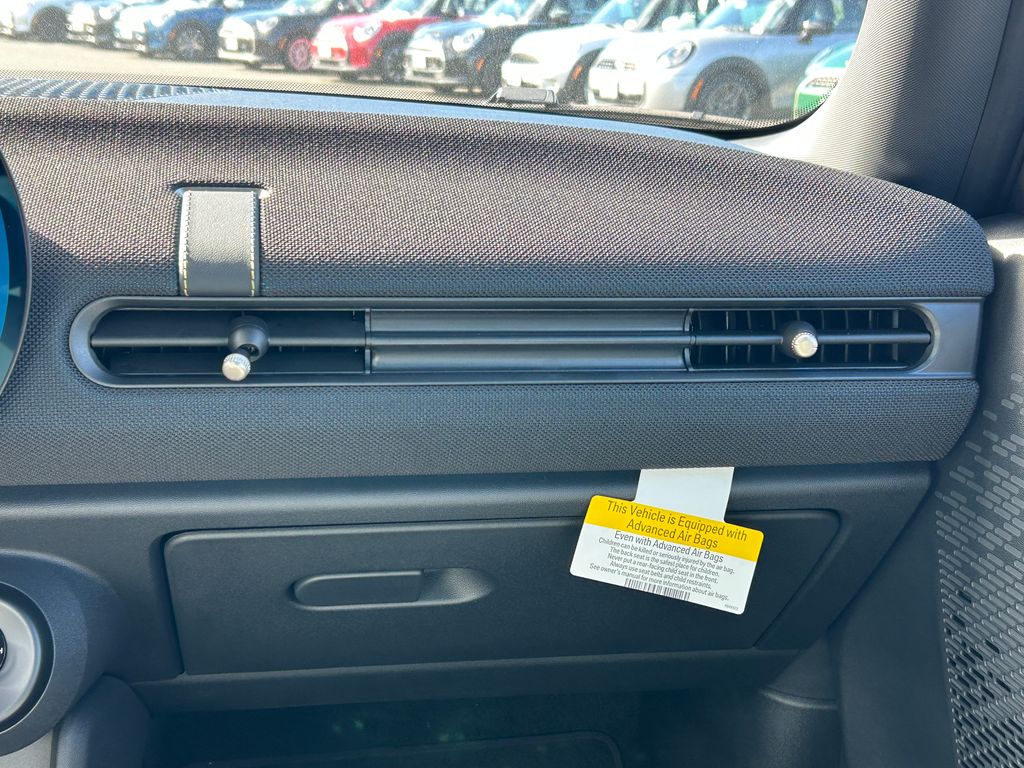 Thumbnail: 2026 MINI Cooper - 24