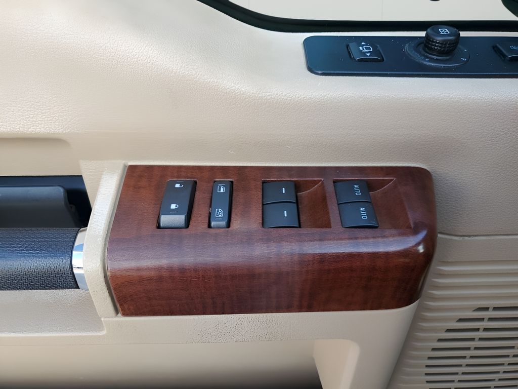 Used Car 2014 Ford F-250sd  King Ranch For Sale Under $30,000 In Austin, Texas