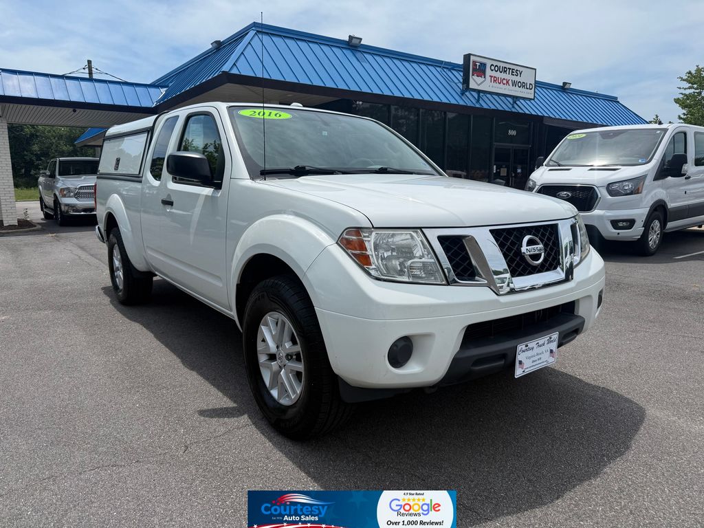 Glacier White 2016 Nissan Frontier SV V6 King Cab 4WD Pickup Truck Four-Wheel Drive 5-Speed Automatic Overdrive