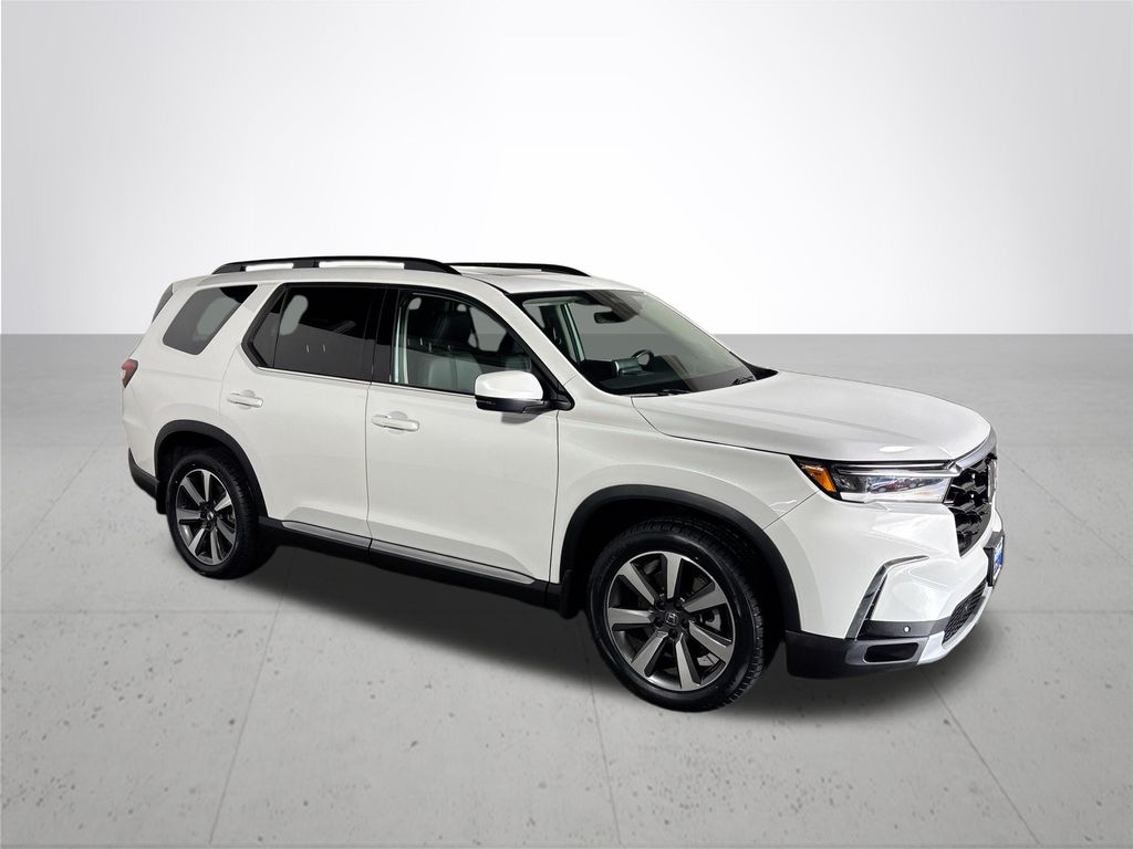 2024 Honda Pilot Touring