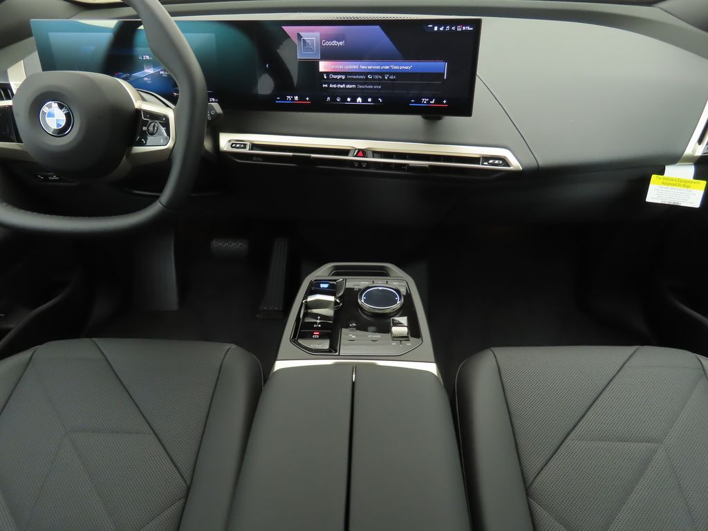 Thumbnail: 2026 BMW iX - 13