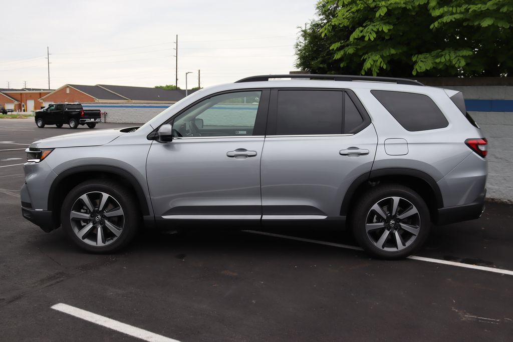 Thumbnail: 2025 Honda Pilot - 2